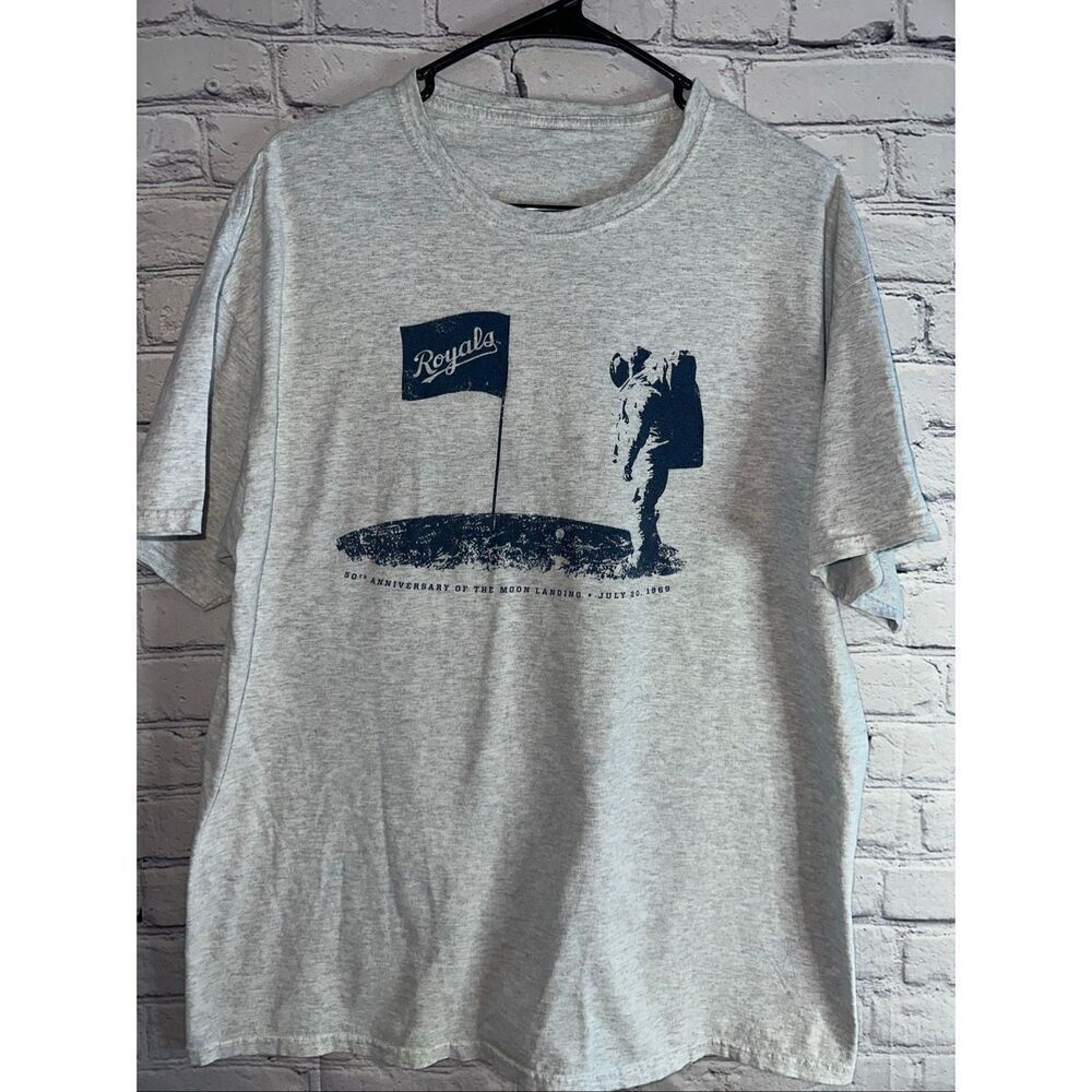 Kansas City Royals Moon Landing 50th Anniversary T-Shirt Men’s XL 2019 Rare Prom